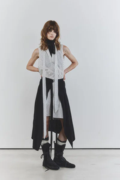 Look 7